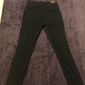 Black womens Hollister jeans